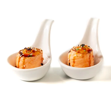 Gunkan de salmón flameado — Sushisom