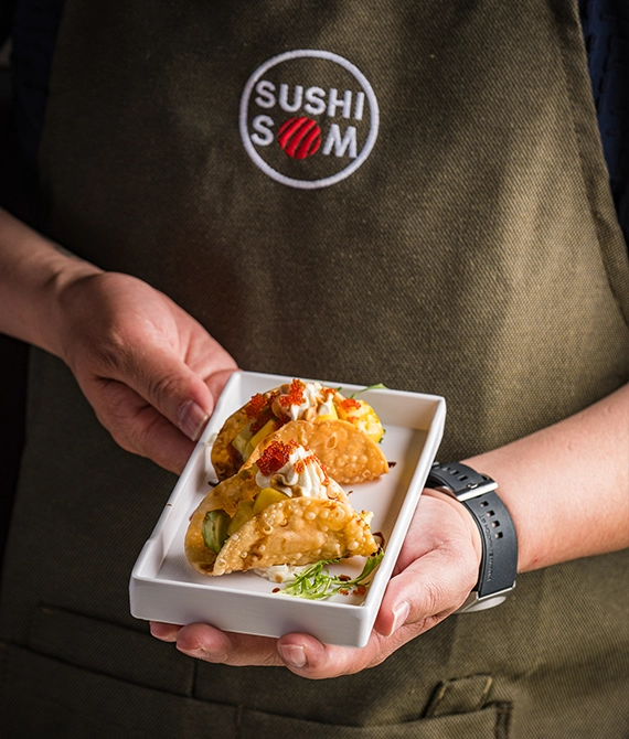Tacos crujientes recién servidos — Sushisom